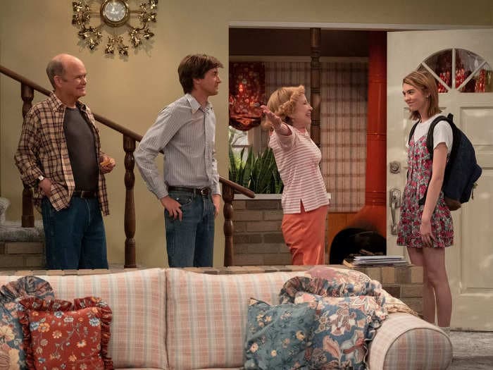 Every cameo and guest star on season 1 of Netflix's 'That '70s Show' spin-off series, 'That '90s Show'