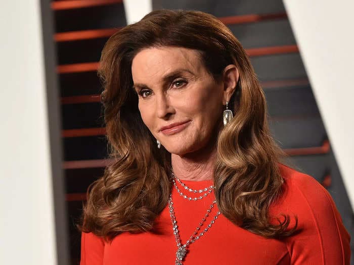 Caitlyn Jenner says everyone ‘needs to chill’ over pronouns: ‘Pronouns are an overrated’ topic