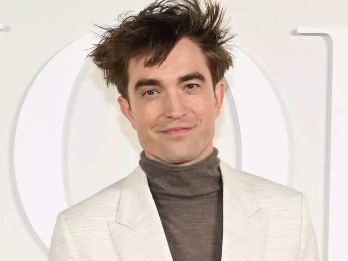Robert Pattinson once lost weight by eating 'nothing but potatoes for 2 weeks' and says he's tried every fad diet 'you can think of': 'It's extraordinarily addictive'