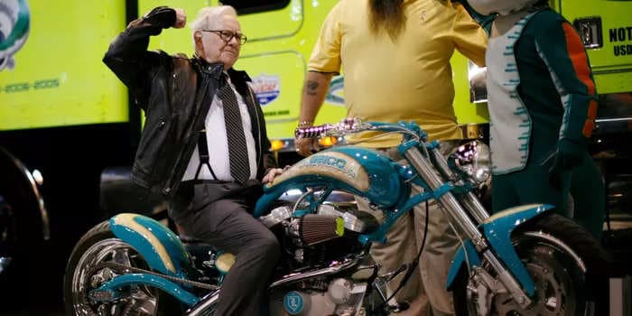 Warren Buffett loaned $300 million to Harley-Davidson during the financial crisis. Here's a look back at how he helped the motorcycle maker.