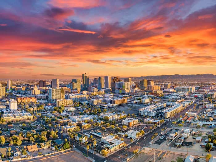 I've lived in Phoenix, Arizona, for over a decade. Here's my ultimate guide to the desert city.