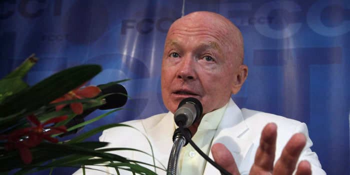 Legendary investor Mark Mobius said he shunned embattled Adani's share sale over debt concerns but he's still bullish on India