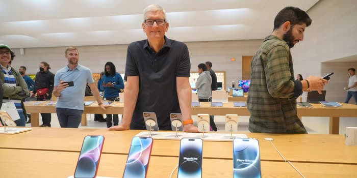 Apple posted its first sales drop since 2019, but analysts say the tech titan's stock is still set to climb nearly 30% over the next year