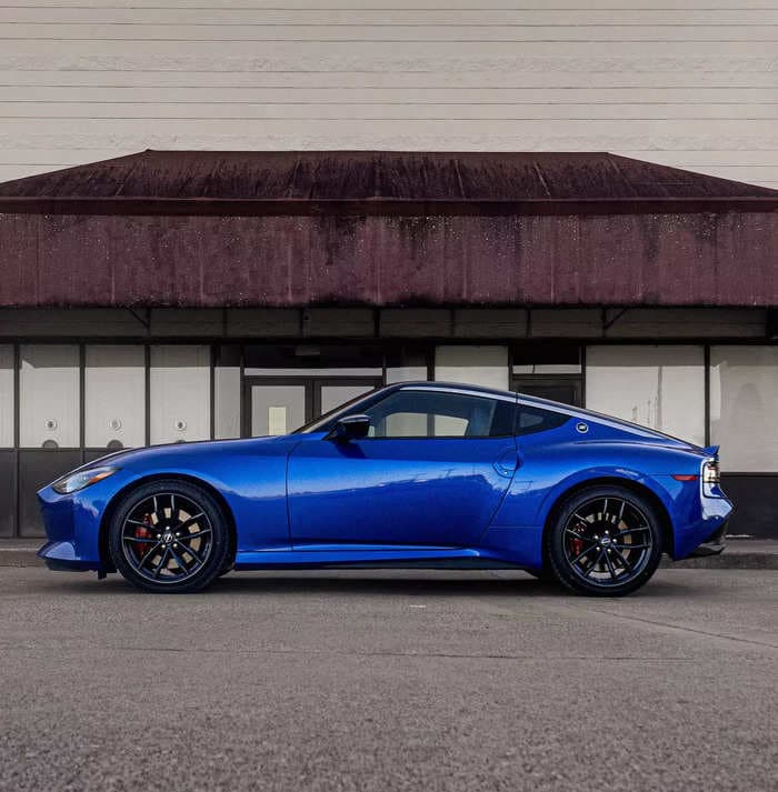 I drove the new Nissan Z. It's a beautiful, $50,000 retro-modern sports car with a few pesky flaws.