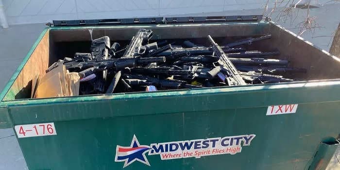 Federal agents discovered a dumpster filled with almost 250 working rifles and shotguns in Oklahoma, and allege that a man was given 2 free shotguns to hang on his wall
