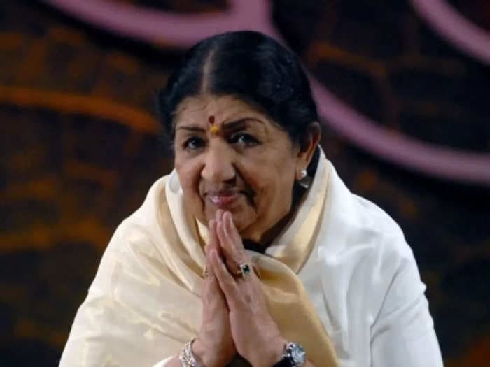 Dedicate Mumbai coastal road to Lata Didi, urges Mangeshkar family