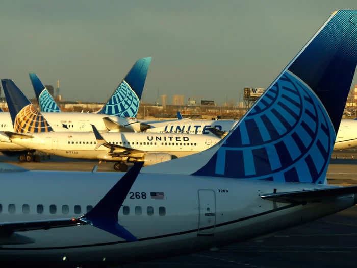 A United Airlines plane was forced to turn around mid-flight after a passenger's portable battery pack burst into flames