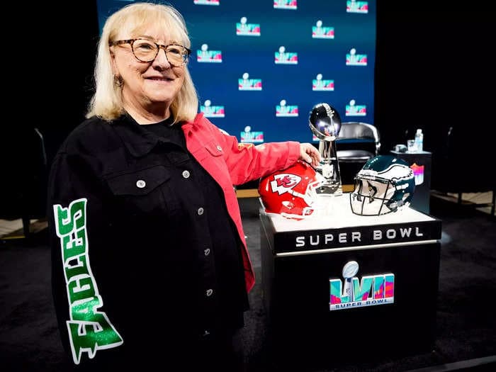 Donna Kelce has 2 split jerseys, a split jean jacket, and a split pair of shoes to support her 2 sons on opposing teams in the Super Bowl