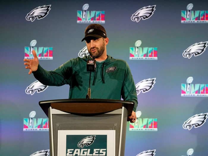 Eagles coach Nick Sirianni believes in routine over superstition and says keeping focused Super Bowl week is like shooting a free throw