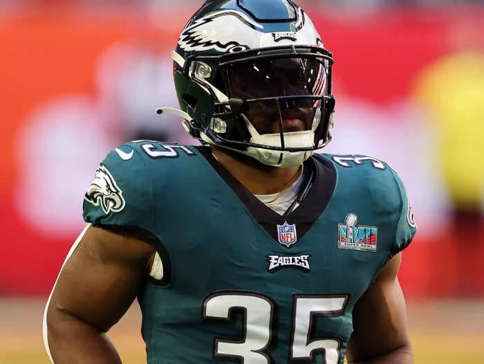 An Eagles running back stayed on the field to watch the Chiefs' celebrations from the sidelines after losing the Super Bowl