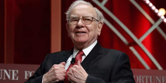 Warren Buffett's $3 billion investment in General Electric saved the industrial titan from a catastrophic meltdown, a new book reveals