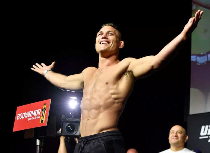 How to get impeccably chiseled abs like UFC lightweight star Drew Dober