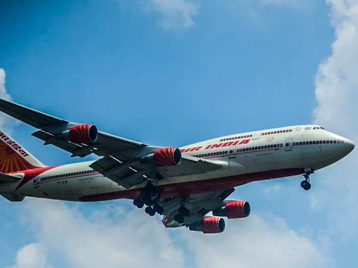 Singapore Airlines to get 25.1% stake in enlarged Air India group