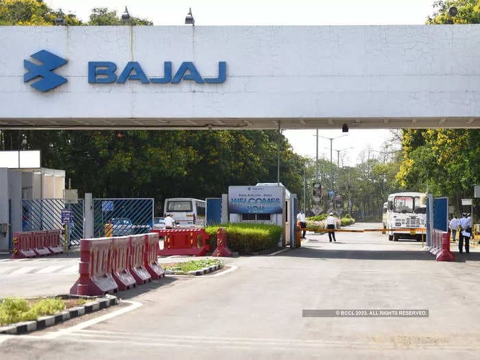 Bajaj Auto sales dip 11% in Feb on export woes