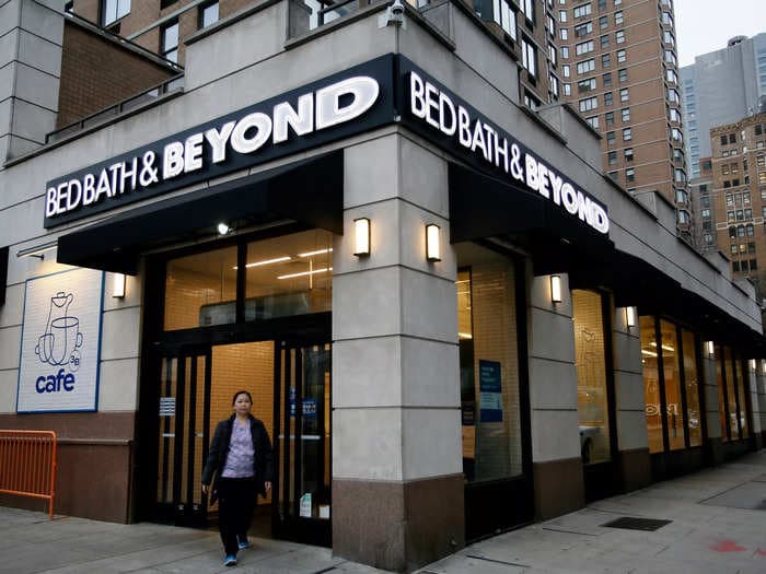 Bed Bath & Beyond dives 50% in February – it's second-worst monthly performance ever – as the meme stock teeters on the edge of bankruptcy