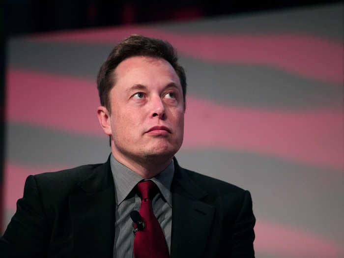 48 hours after he was crowned the world's richest person, Elon Musk loses top spot &mdash; again