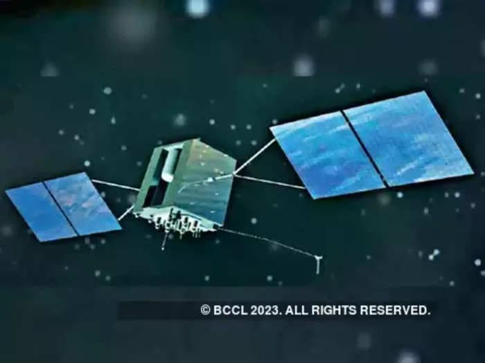 ISRO gears up for 'extremely challenging' experiment of controlled reentry of aged satellite