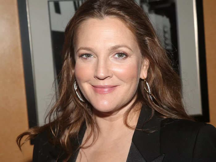 Drew Barrymore says her therapist quit over her excessive drinking following her divorce