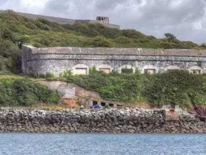 A coastal fort in Wales used by the US Army in the Second World War is on the market for $230,000