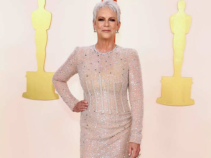 Forget sheer dresses &mdash; corsets and plunging necklines were the most daring fashion trends at the Oscars