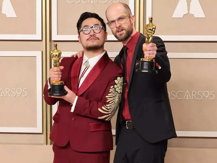 'Everything Everywhere All At Once' co-director wore a tuxedo from an unclaimed baggage store to the Oscars