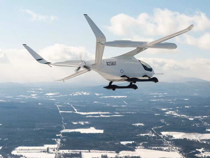 Air New Zealand and 2 others have placed orders for a new electric 5-seater plane that can fly up to 386 miles &mdash; meet Beta's CX300