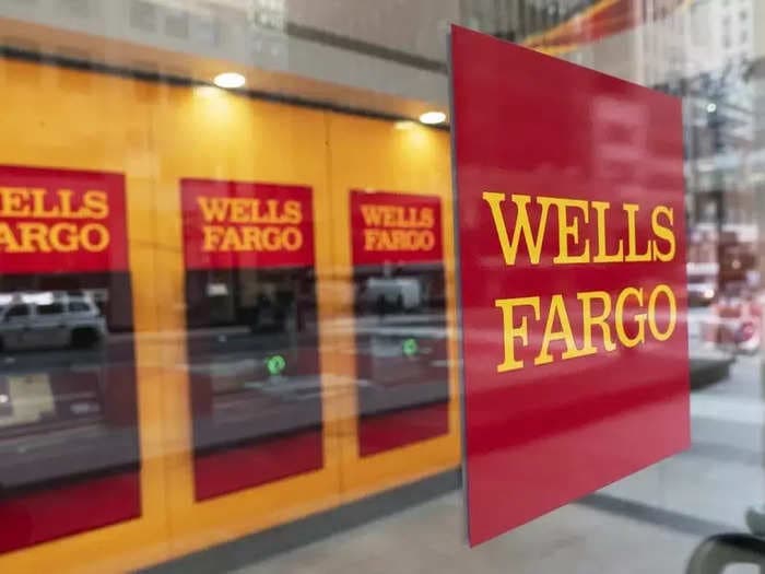 Ex-Wells Fargo exec who pushed bankers to open fake accounts will plead guilty. She'll pay a $17 million fine — and faces more than a year in prison.