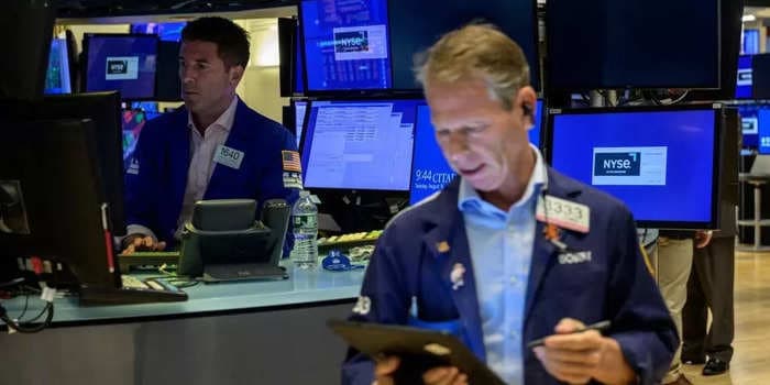 Dow jumps 372 points as US stocks surge on rescue plans for struggling banks