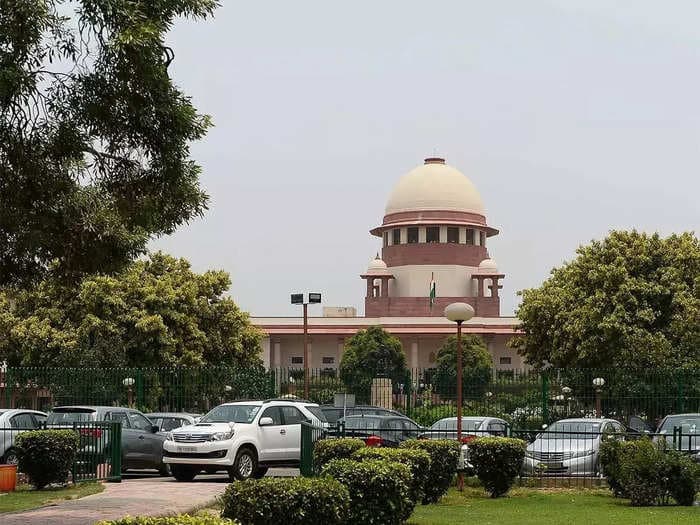 Will take up issue of land allotment for lawyers' chambers with govt: SC