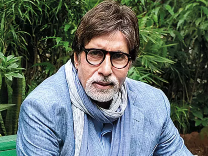 Amitabh Bachchan says he will 'back on ramp soon', after on-set injury