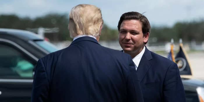 Trump calls Ron DeSantis 'Rob' in press release