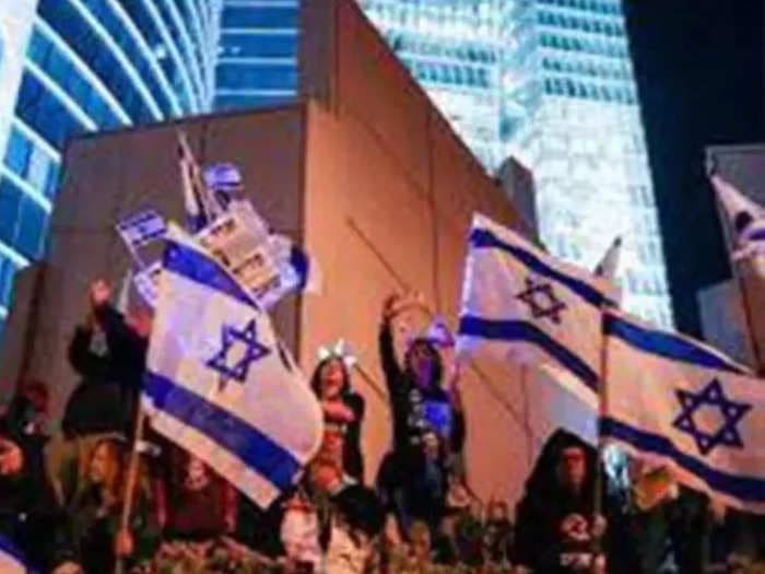 Protesters take to streets in Israel after PM Netanyahu fires defence minister