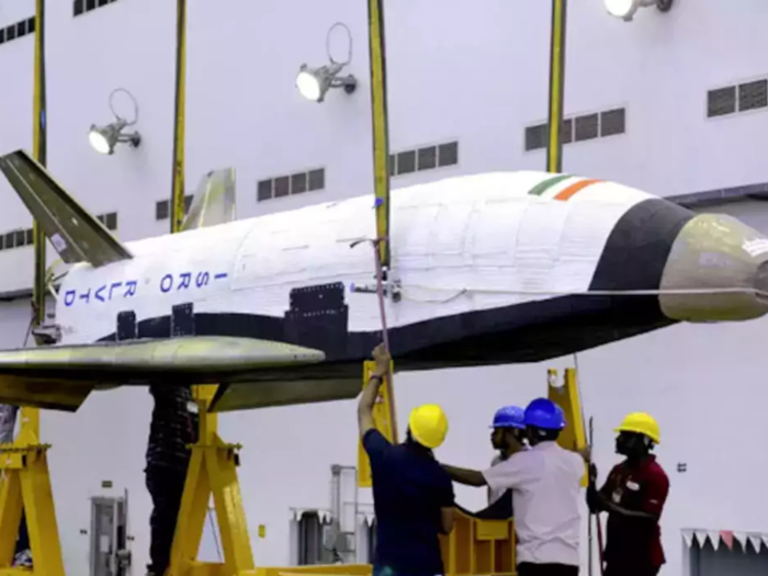 India successfully achieves autonomous landing of Space vehicle
