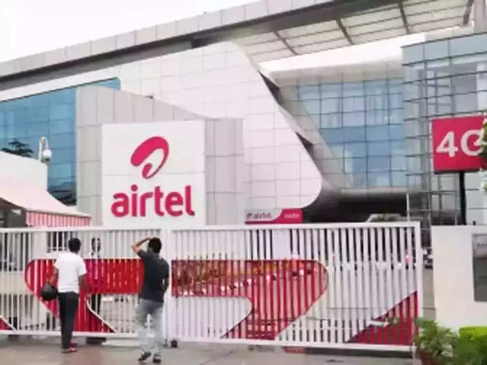 Deliberate malicious attempt by Bharti Airtel to defame our consumer friendly tariffs: Reliance Jio to TRAI