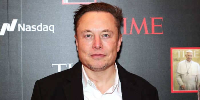 Elon Musk edges closer to his 'everything app' dream as Twitter enables trading via eToro