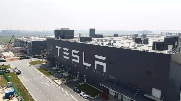 Tesla workers criticized Elon Musk online, and some people even complained to his mom, after performance bonuses were cut at its Shanghai factory