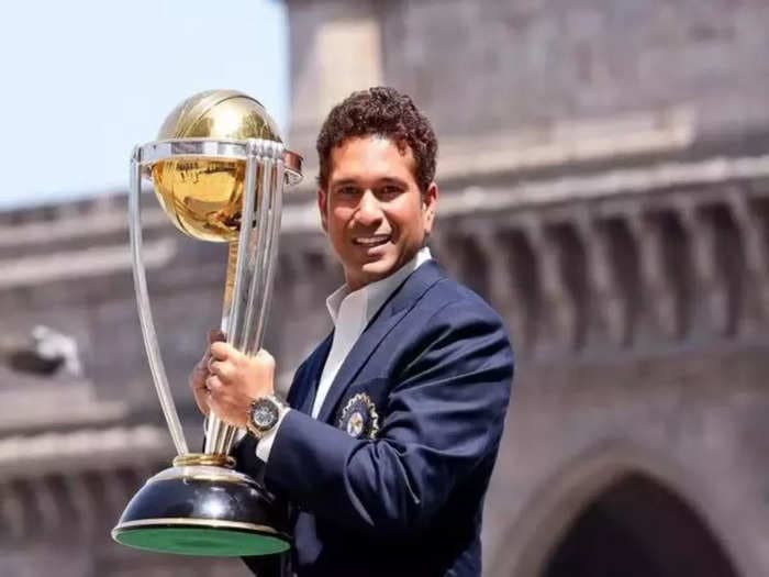 Tea time: 50 Not Out!: Sachin Tendulkar celebrates his birthday in style