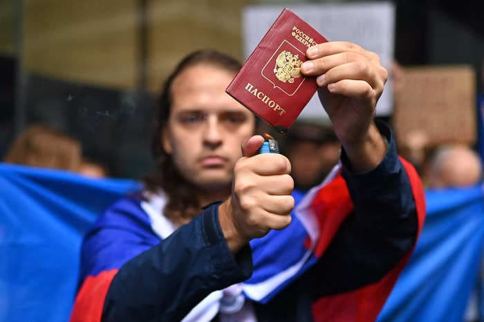 UK intel says Russia is giving Ukrainians in occupied towns a choice: Get Russian passports or get 'deported' and have their property seized