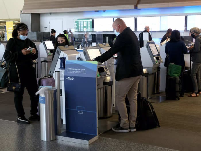 Alaska Airlines is getting rid of the self-serve airport kiosks that print boarding passes