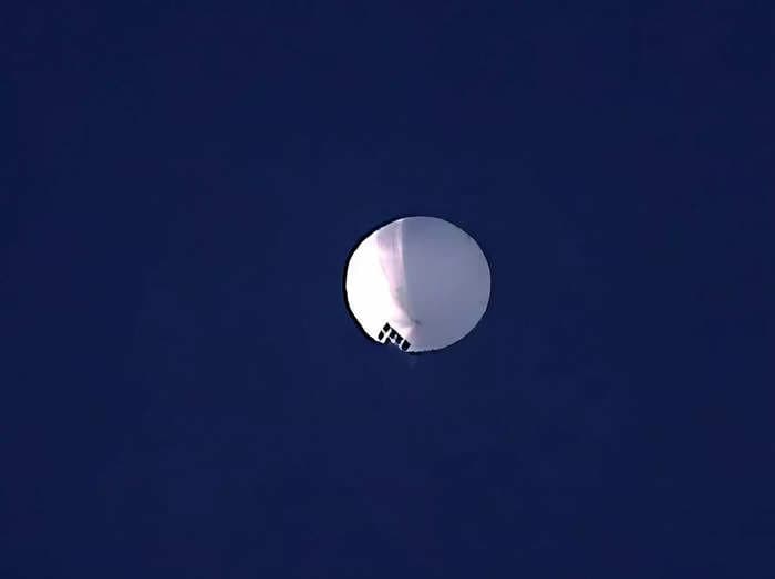 The balloons are back: The origin of an object spotted floating 36,000 feet over Hawaii is unknown