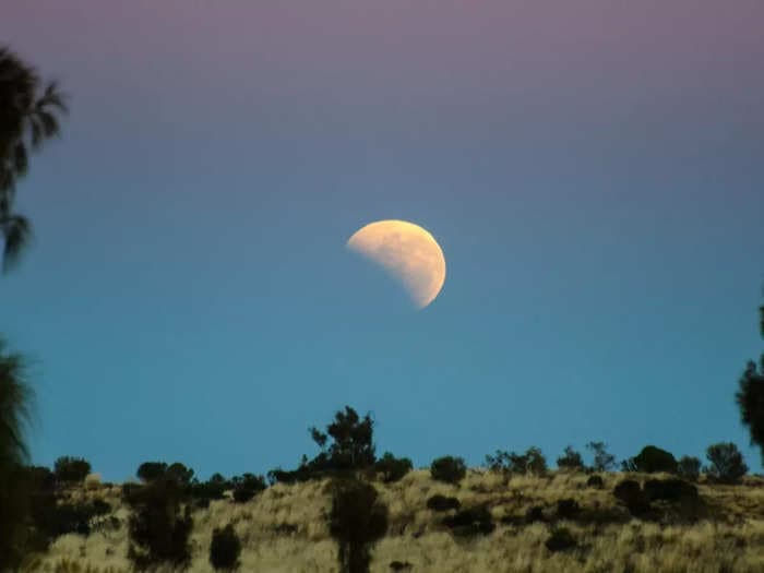 Lunar Eclipse on 5 May - Here’s how you can watch it from India