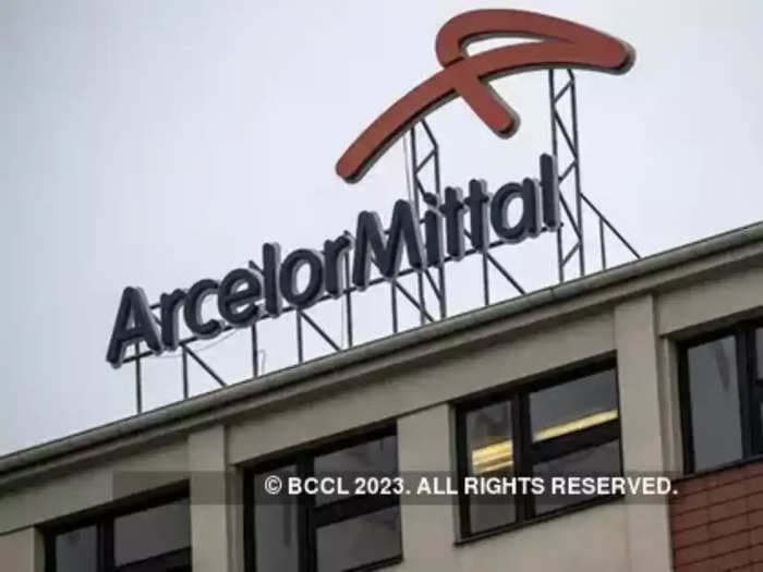 ArcelorMittal Q1 net income falls over 73% to USD 1,096 mn