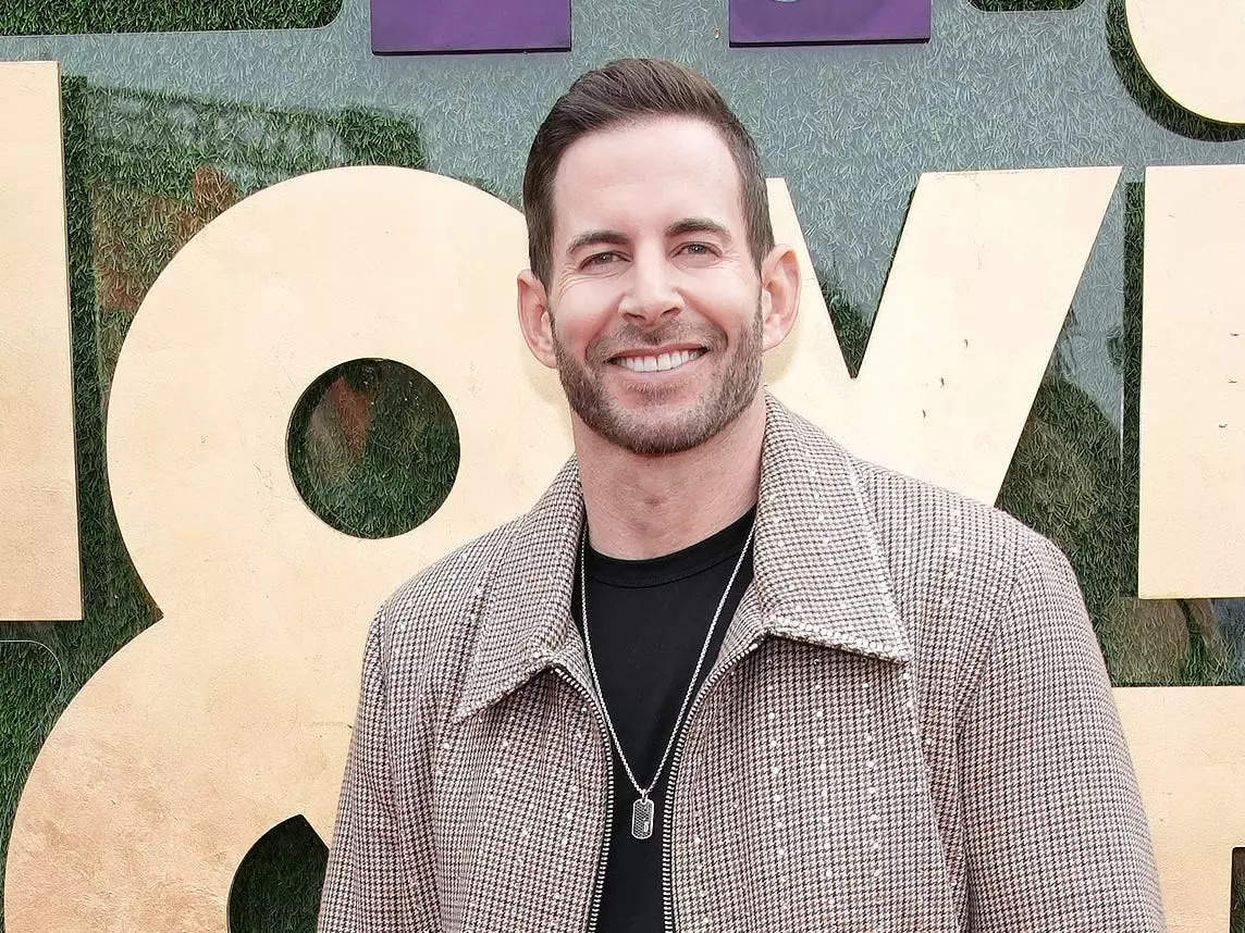 HGTV's Tarek El Moussa denies that he's evicting tenants to build a new