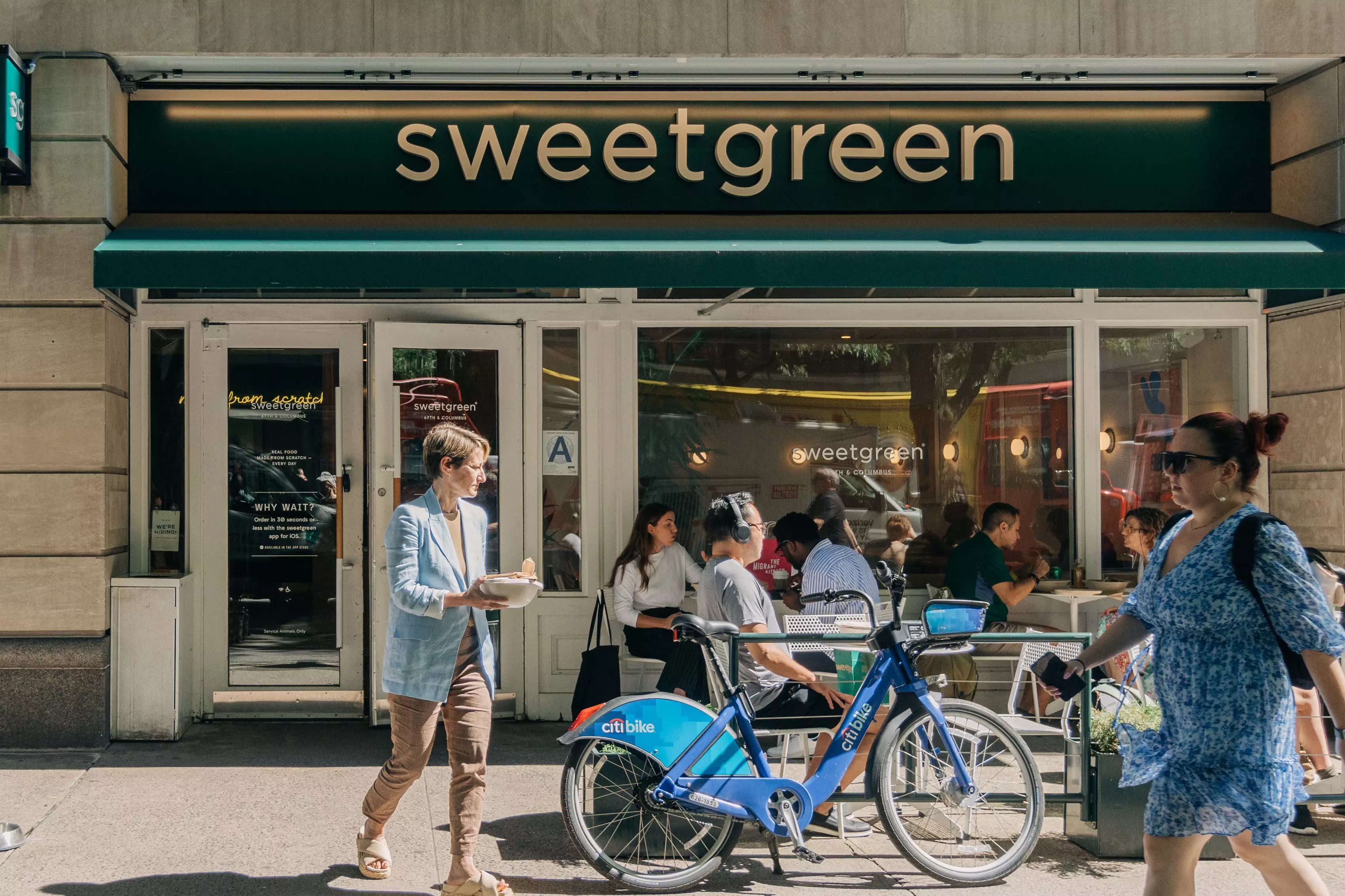 Sweetgreen sued by workers alleging racial discrimination andmdash; including regular use of the N-word andmdash; and sexual harassment Business Insider India image