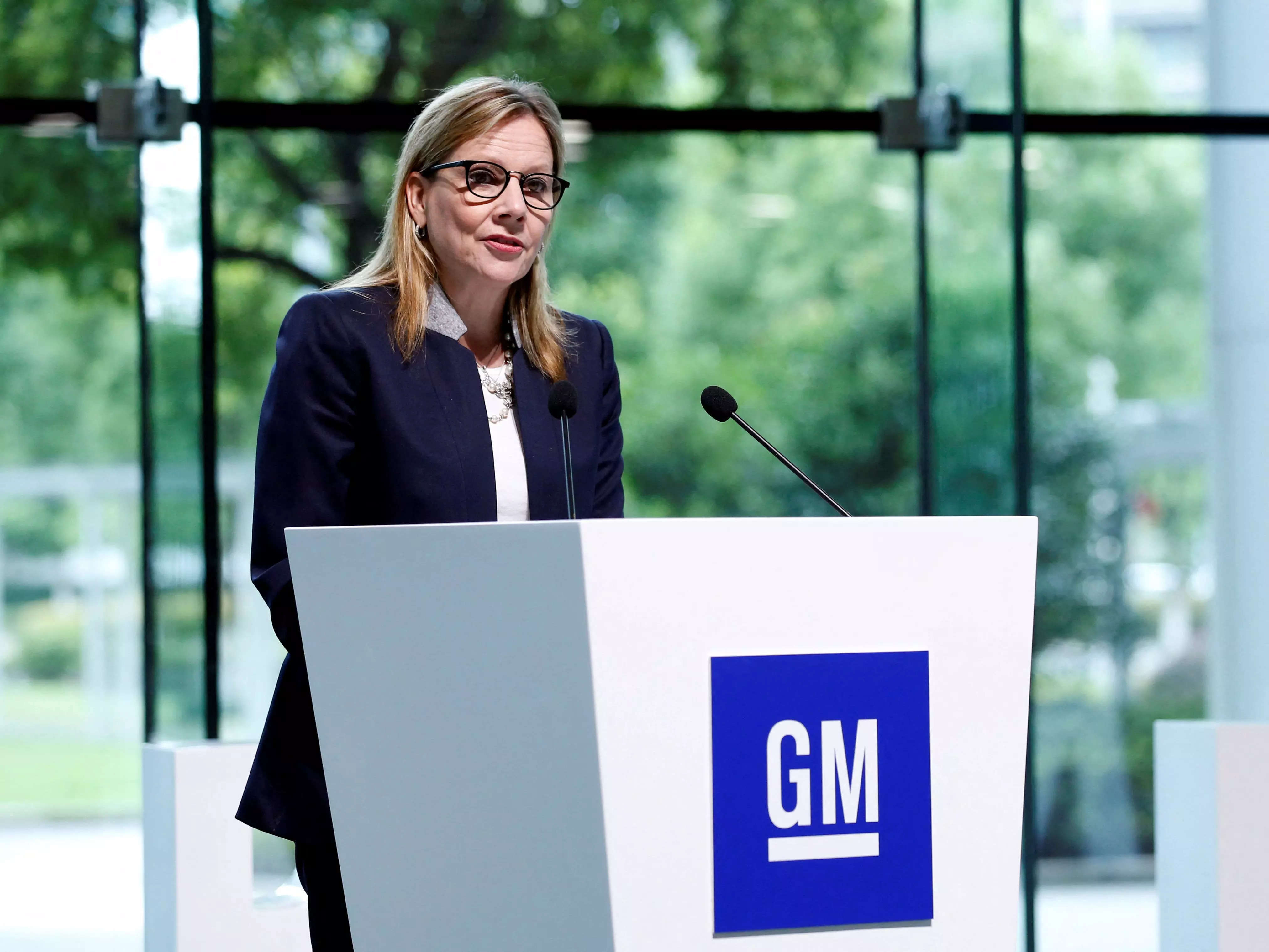 Here's How General Motors' CEO Mary Barra Justifies Her $29 Million ...