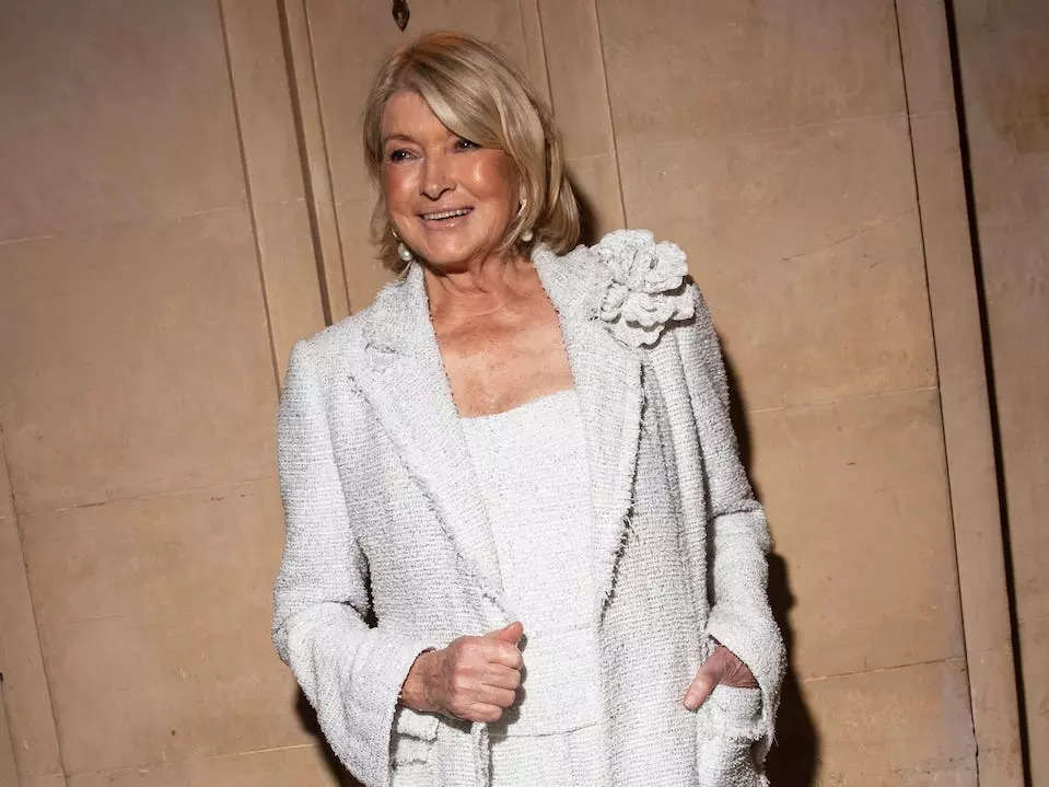 Martha Stewart Said She Did A Lot Of Pilates And Drank Her Green Juice ...