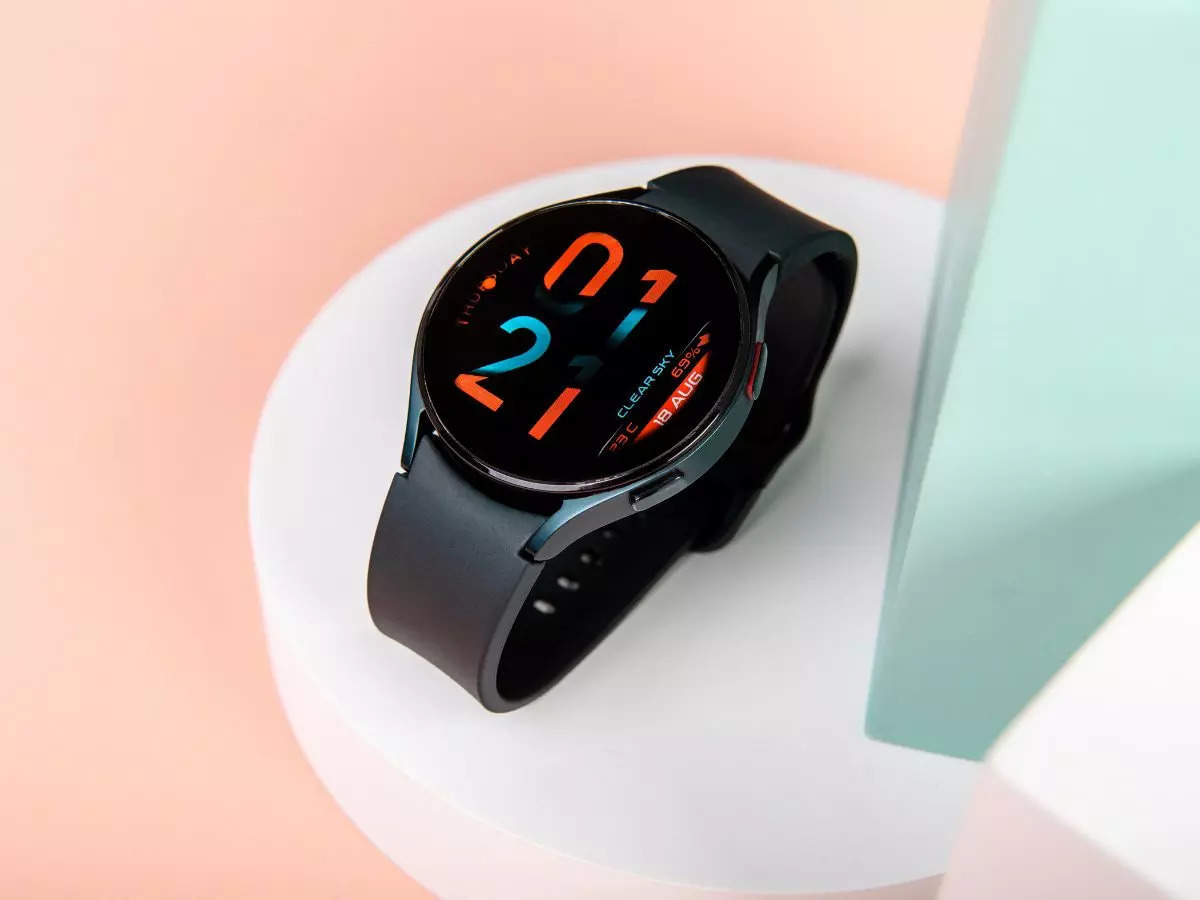 Apple Watch Series 8 accounted for half of smartwatch market in Q3 2022 |  AppleInsider