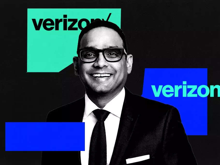 The CEO of Verizon's mobile unit has a bold ambition for salespeople ...