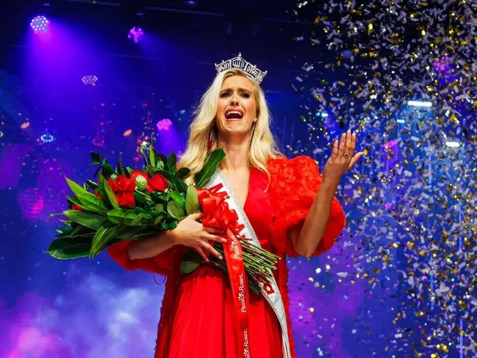 An Air Force pilot has been crowned Miss America 2024 | Business ...