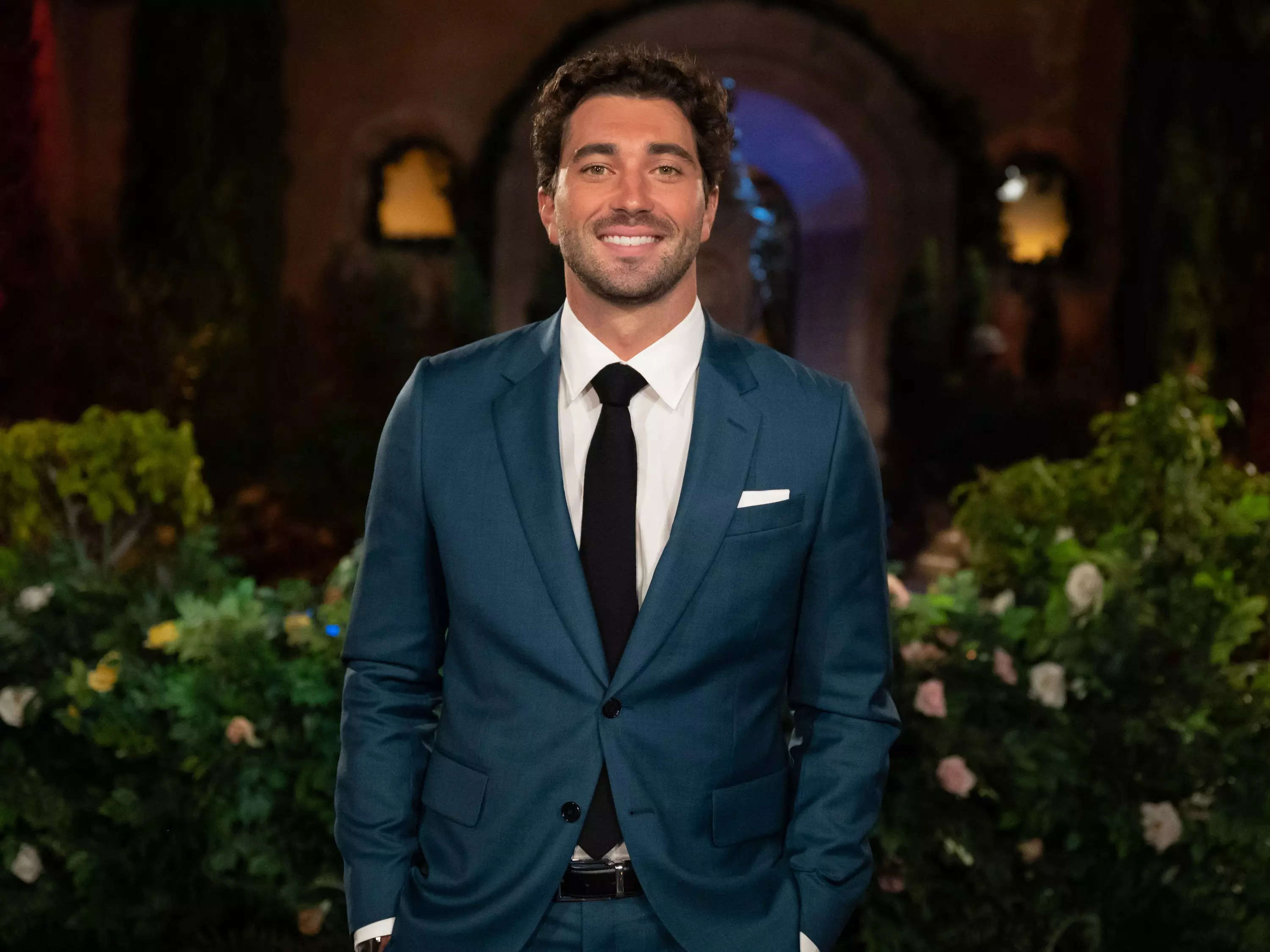 Does Joey Graziadei Get Engaged At The End Of His Season Of The Bachelor Heres What We Know 1134